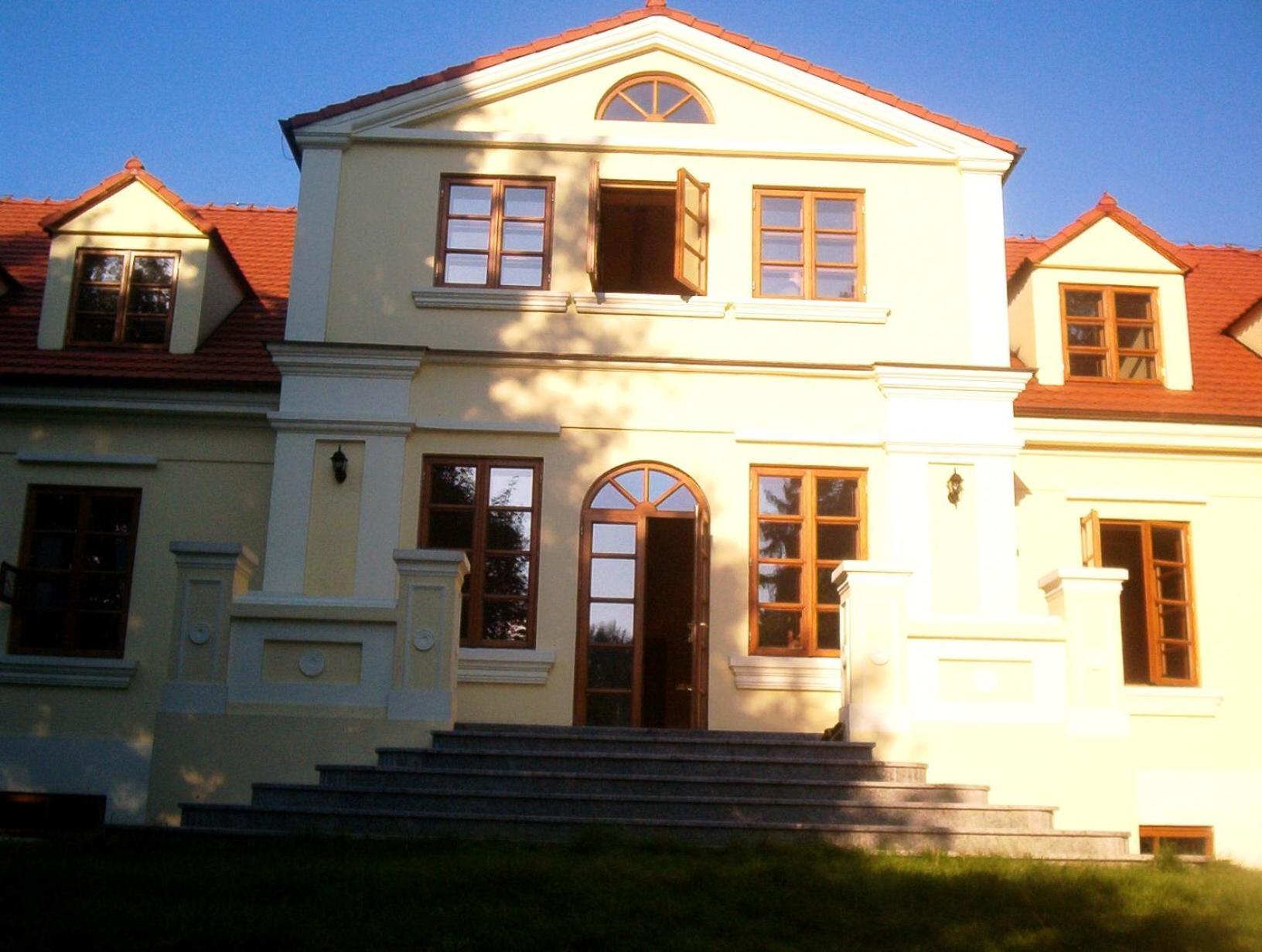 Gospodarstwo Agroturystyczne Dworek Janowicki Kazimierzewo Exterior foto